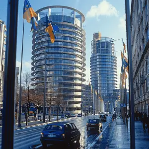 佛得角那边的人到云南旅游多少公里