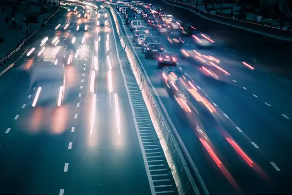 厄立特里亚那边的人到云南旅游费用